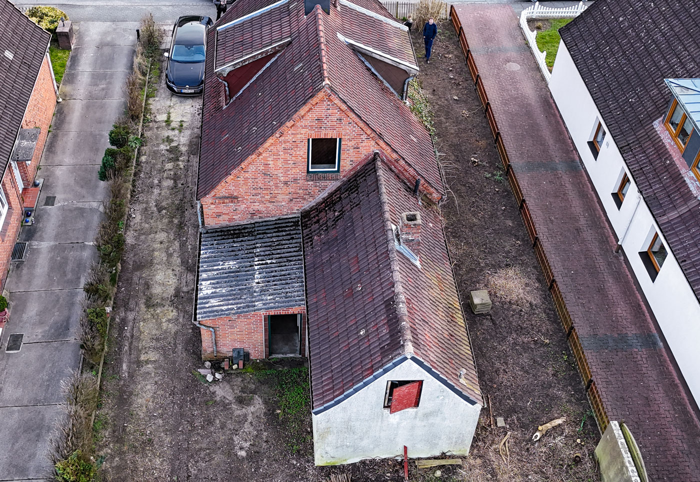 Rotes Dach Heck Vorher