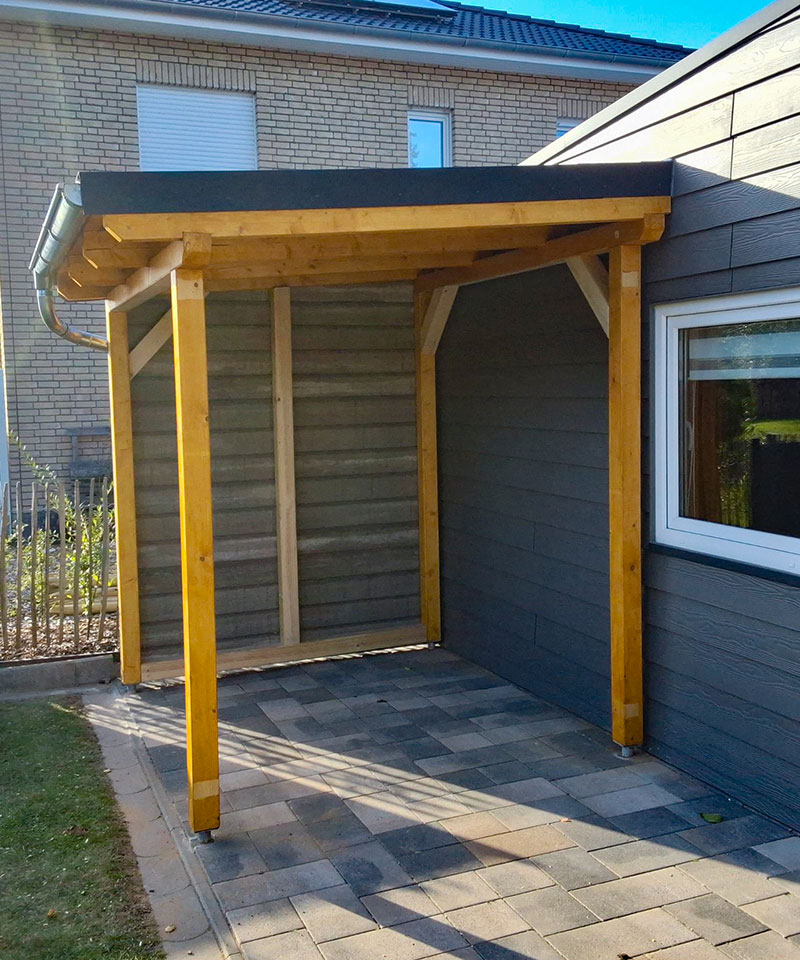 Zimmerei Rendsburg - Fahrradunterstand aus Holz in Rendsburg